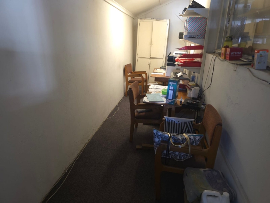 To Let Commercial Property for Rent in Oudtshoorn Central Western Cape